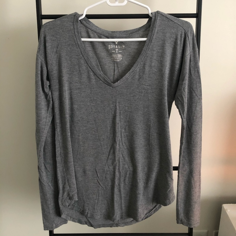 Gray American Eagle Long Sleeve T-Shirt
